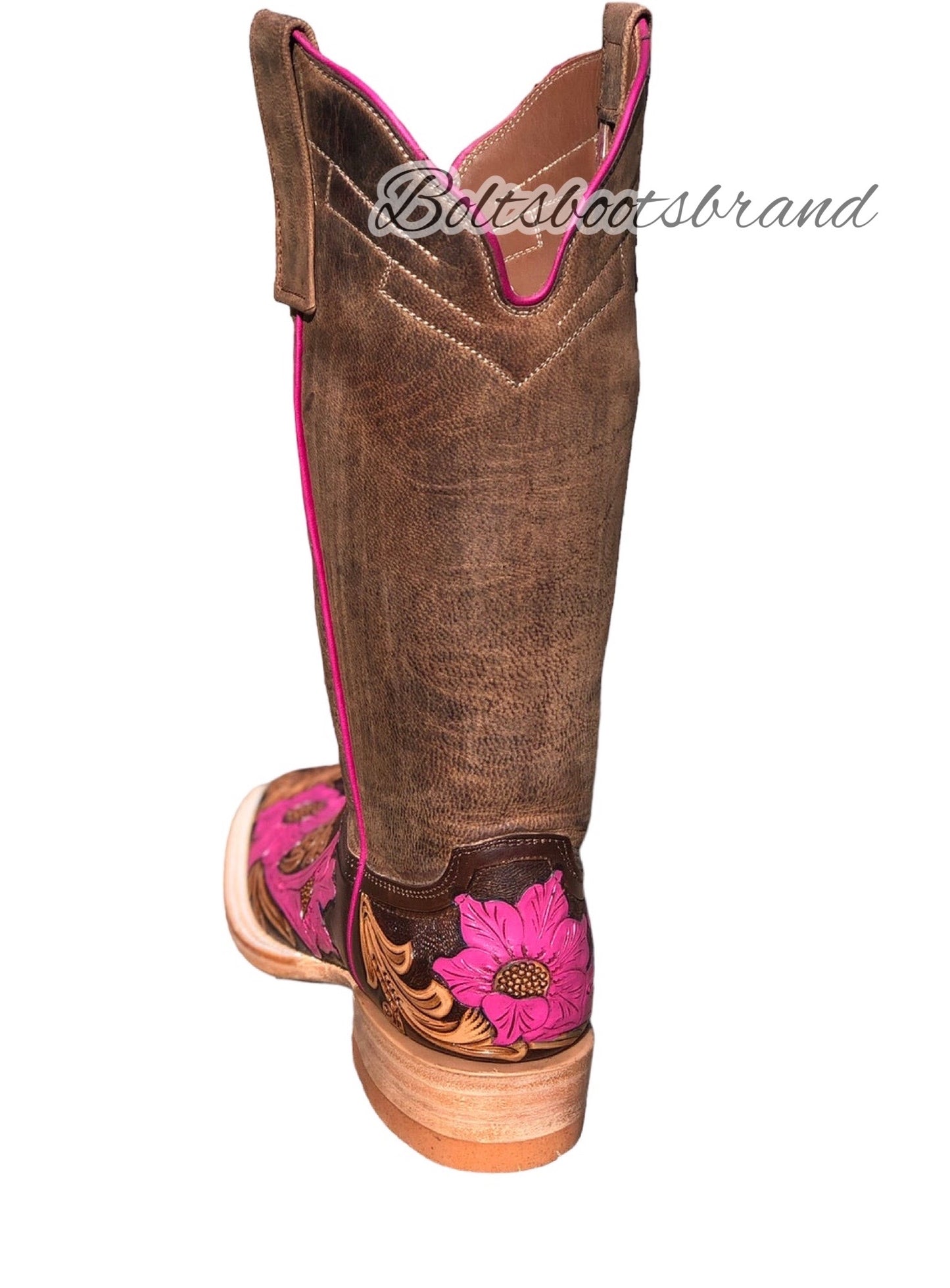 Pink flower 🌺 handtooled design