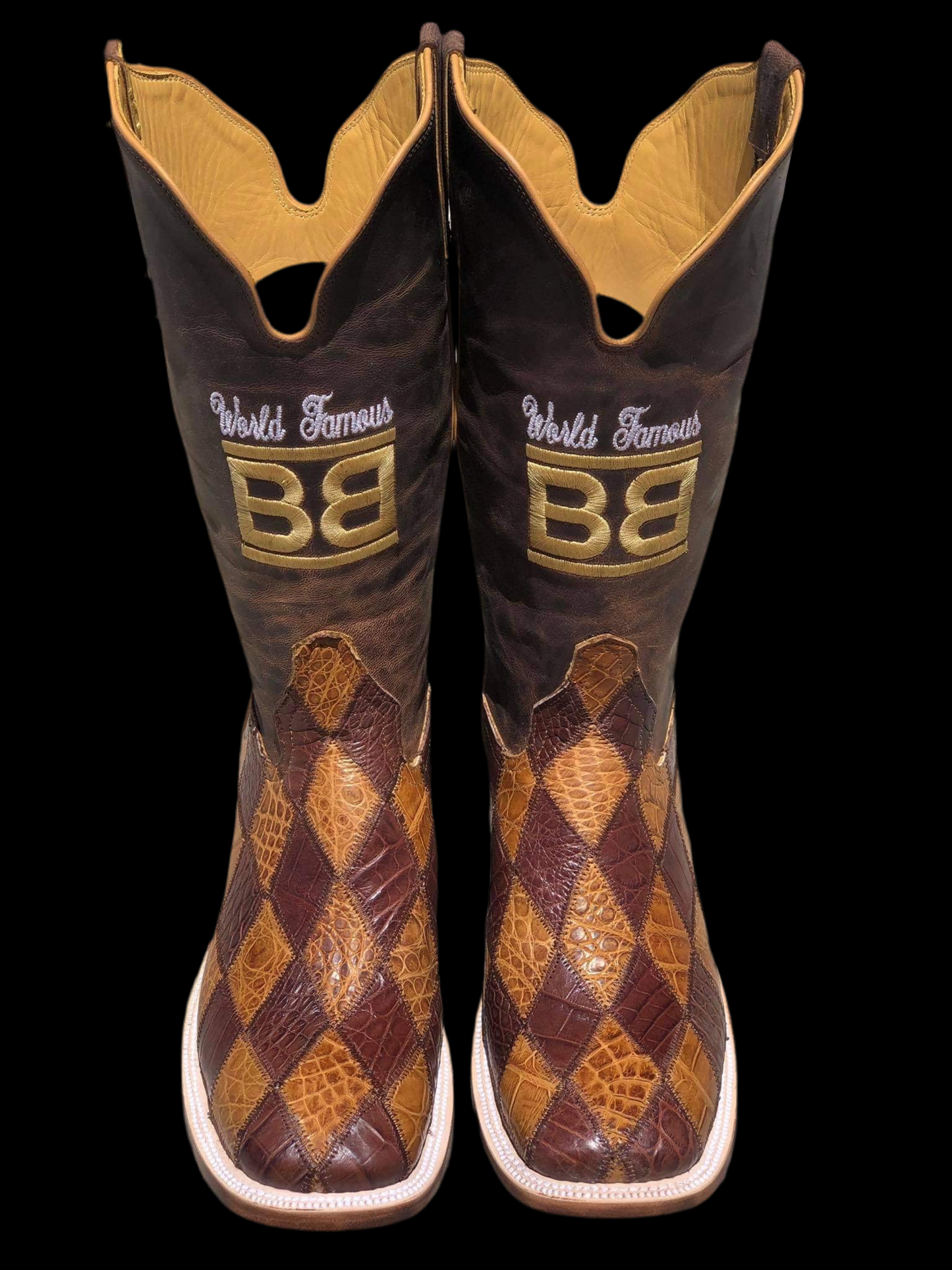 Umber patchwork (( Boltsboots signature ))