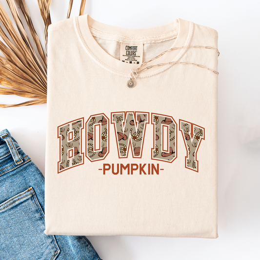 Howdy Pumpkin, Varsity, Collegiate, Fall, Autumn, Comfort Colors T-Shirt
