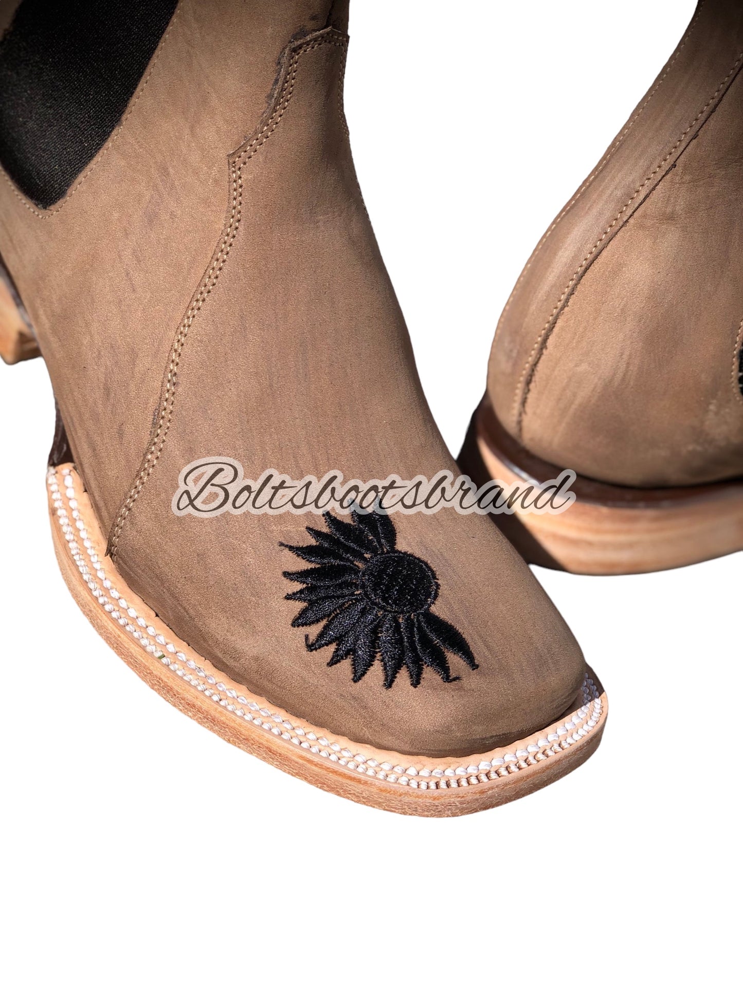 Noir sunflower Chelsea’s by Boltsbootsbrand